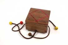 String Box (M-21) by Akio Kamei