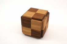 Checker Box (S-4) by Hideto Satou