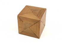 Crystal Cube by Pelikan