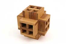 Tubular Burr Box by Pelikan