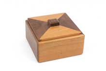 Top Box (M-5-2A) by Akio Kamei