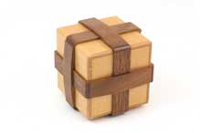 Parcel Cube (M-16-4) by Akio Kamei