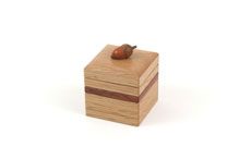 Acorn Box (RF-20-1) by Hiroshi Iwahara