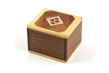 Trick Box with a Top (N-19) by Yoshiyuki Ninomiya