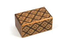 3-Move Box by Yoshiyuki Ninomiya