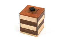 Fluctuation Box (RF-74) by Hiroshi Iwahara
Hiroshi Iwahara