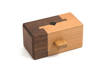 Karakuri Joint 2 (RF-76) by Hiroshi Iwahara
Hiroshi Iwahara