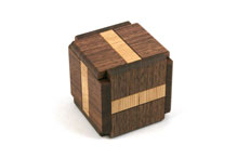 Bars Box IV (KW-39) by Hideaki Kawashima
Hideaki Kawashima