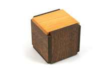 Moon (KW-42) by Hideaki Kawashima
Hideaki Kawashima