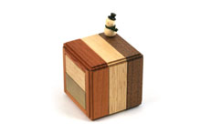 Bara-Bara Box with Snowman (OS-18) by Osamu Kasho
Osamu Kasho